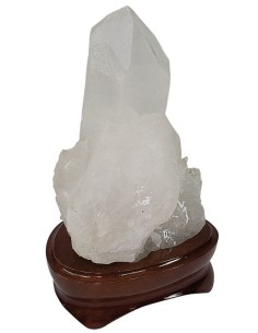 Bergkristall auf Holzsockel